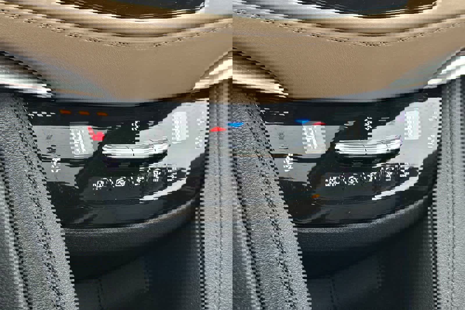 Used 2024 Cadillac XT5 Premium Luxury w/ Platinum Package image 21