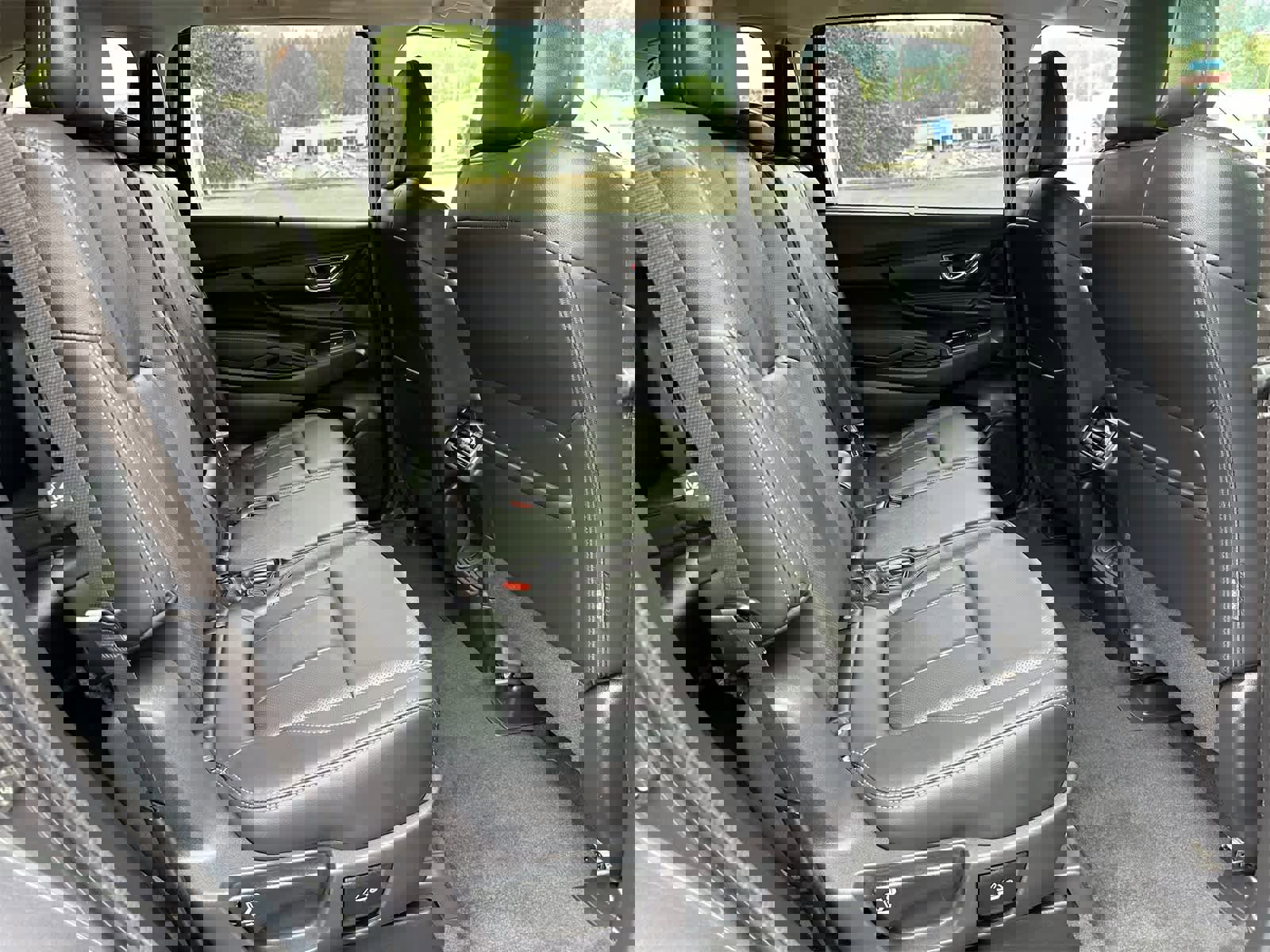 Certified 2024 Subaru Ascent Limited image 13