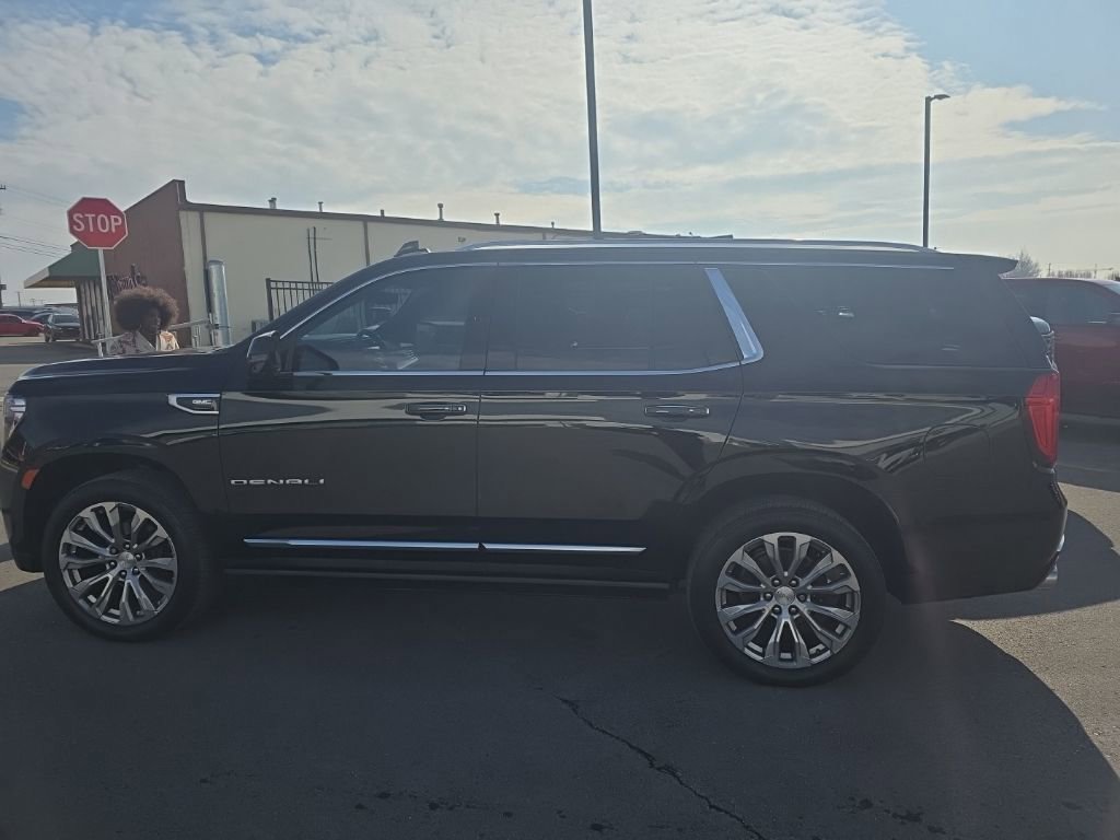 Used 2022 GMC Yukon Denali w/ Max Trailering Package image 6