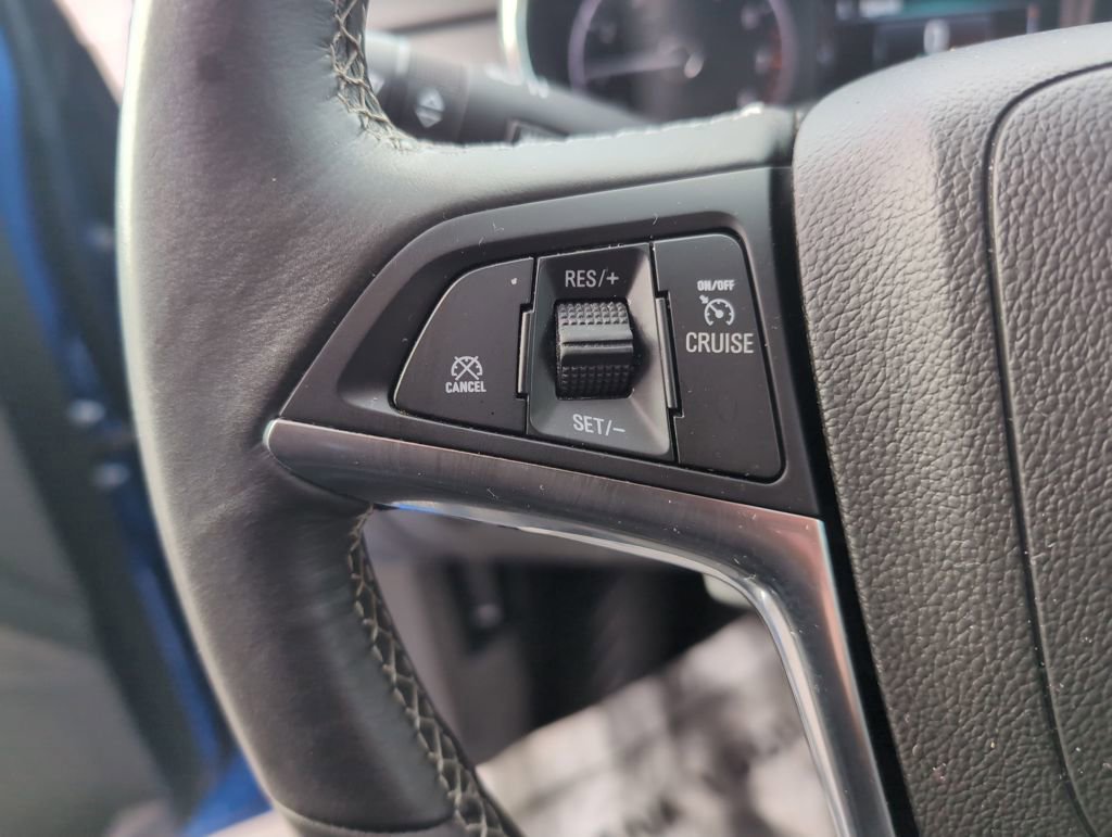 Used 2018 Buick Encore Preferred image 17