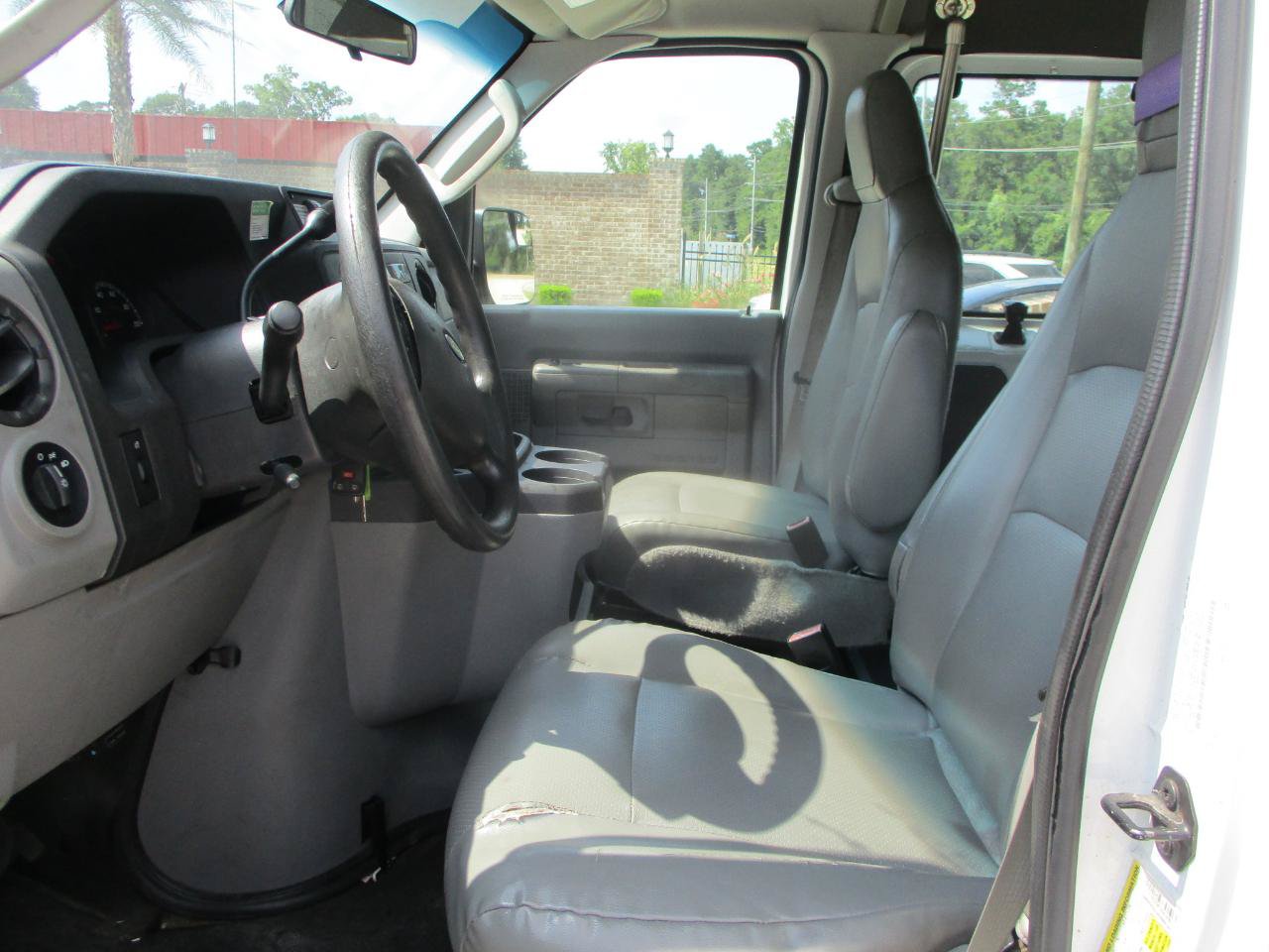 Used 2013 Ford E-250 and Econoline 250 Extended w/ PWR Group RWD image 20