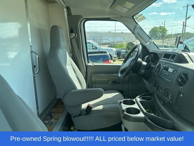 Used 2017 Ford E-350 and Econoline 350 Super Duty w/ Power Windows & Locks Group RWD image 13