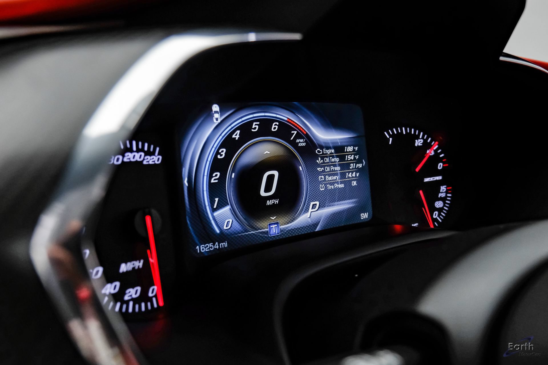 Used 2015 Chevrolet Corvette Z06 w/ 3LZ Preferred Equipment Group RWD image 42