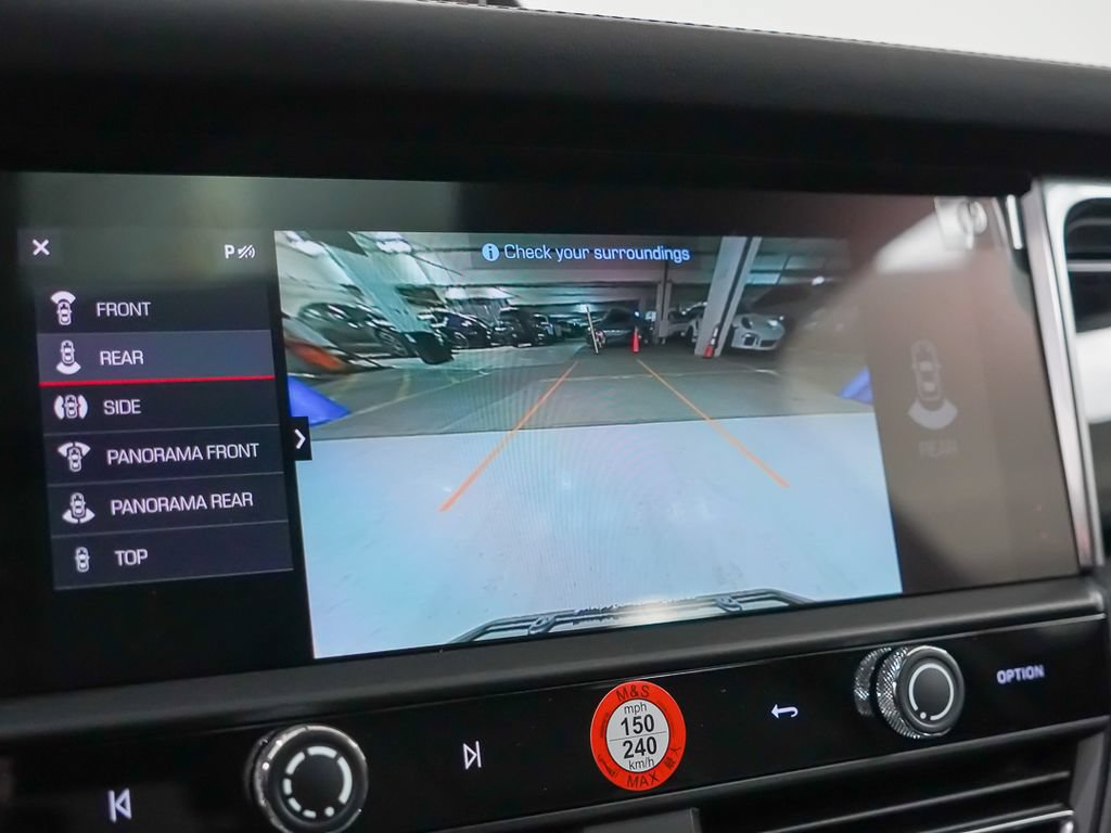 Certified 2026 Porsche Macan Turbo AWD/4WD image 28