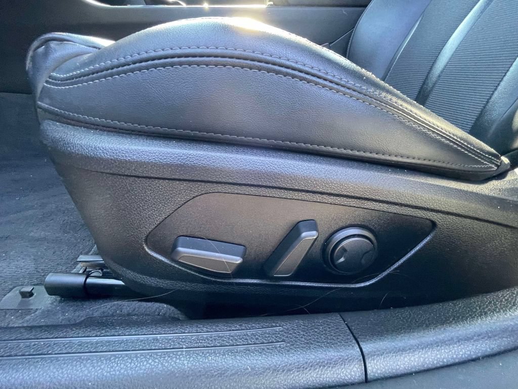 Used 2021 Kia K5 GT-Line w/ GT-Line FWD Premium Package image 16