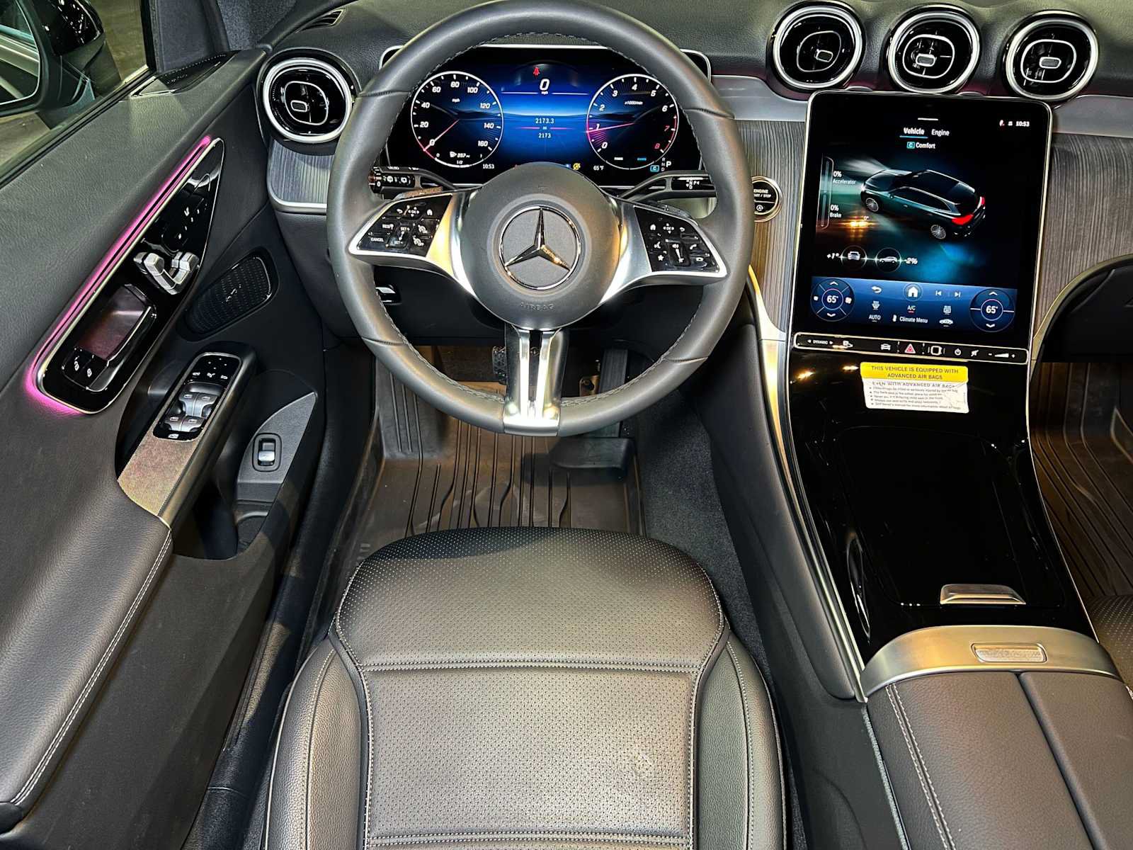 Used 2026 Mercedes-Benz GLC 300 4MATIC image 44