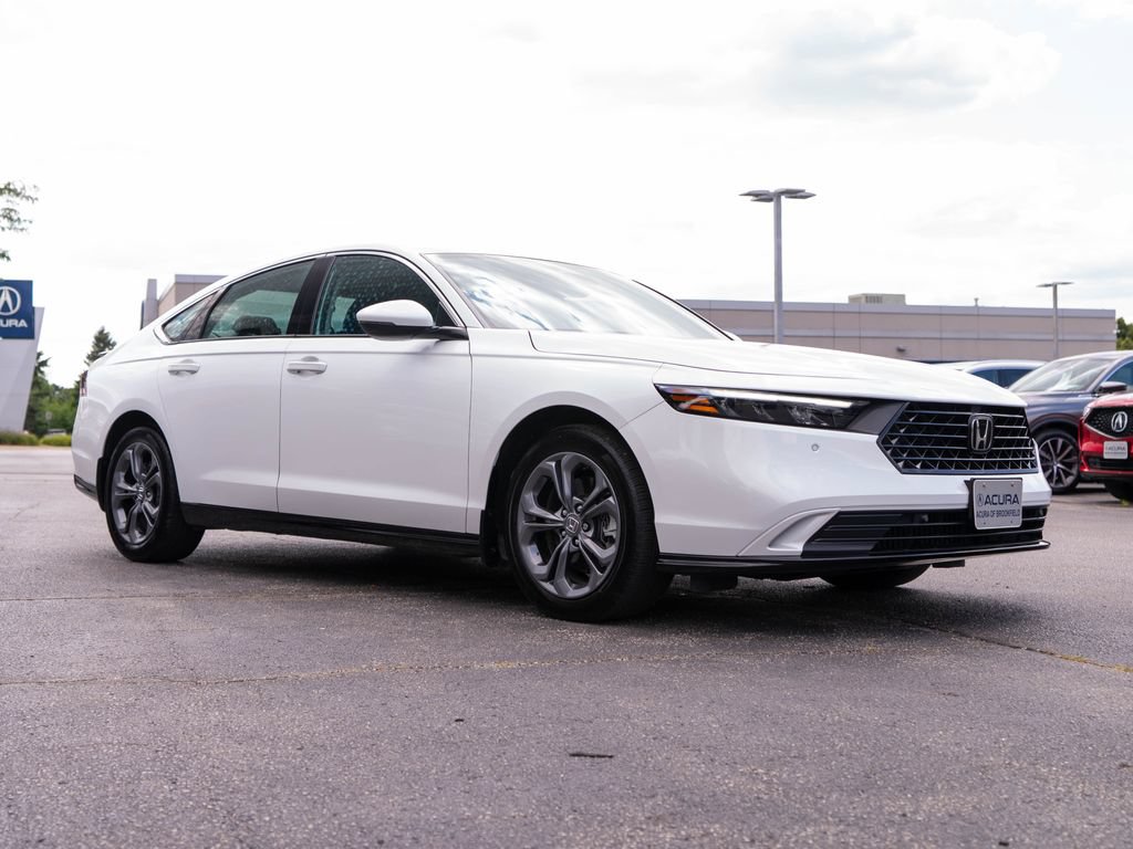 Used 2025 Honda Accord EX-L image 2