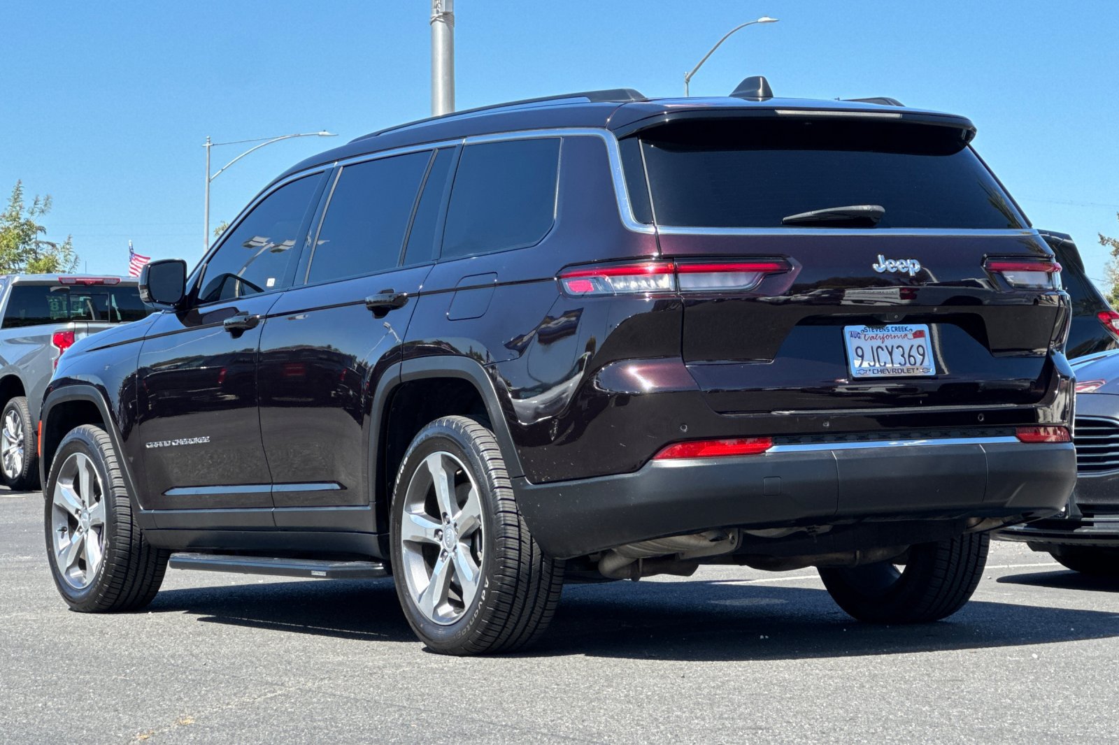 Used 2022 Jeep Grand Cherokee L Limited RWD image 7