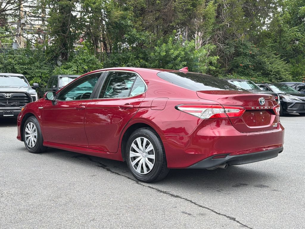 Used 2020 Toyota Camry LE w/ Sunroof Package FWD image 3