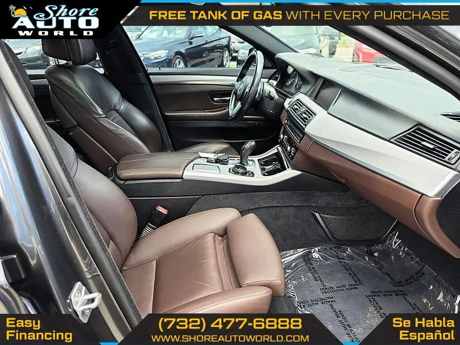 Used 2016 BMW 550i xDrive Sedan AWD/4WD image 27