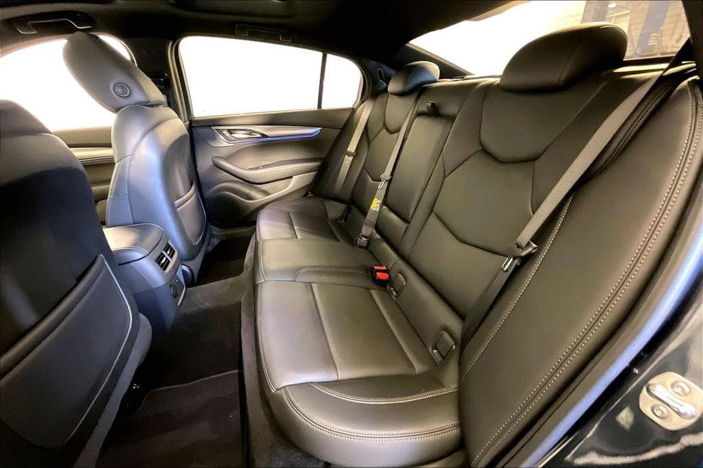 Used 2025 Cadillac CT5 Premium Luxury image 38