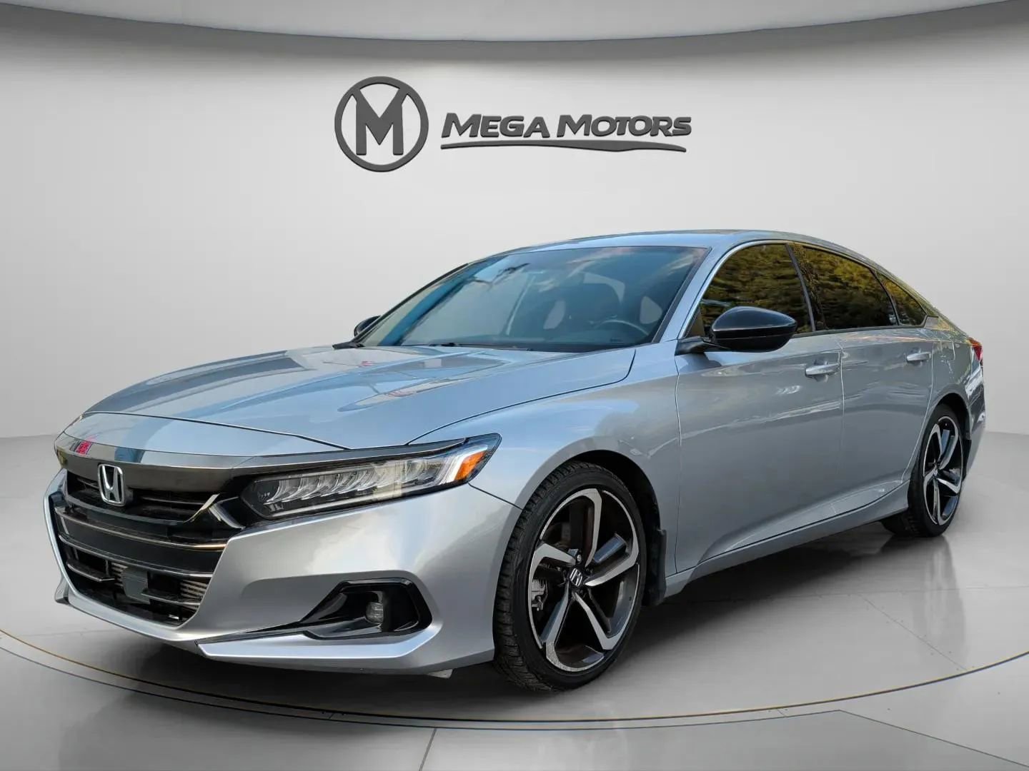 Used 2022 Honda Accord Sport image 1