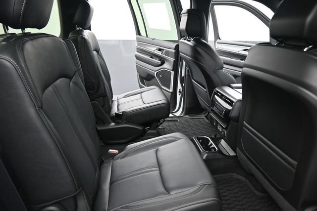 New 2026 Jeep Grand Wagoneer Limited AWD/4WD image 23