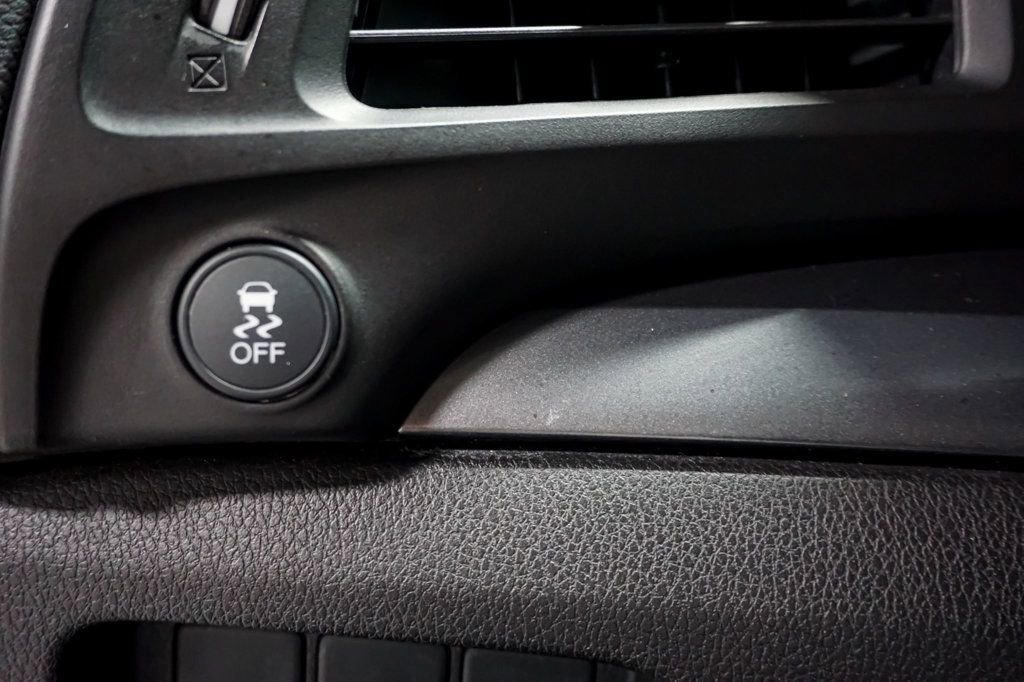 Used 2014 Acura ILX w/ Premium Package FWD image 59