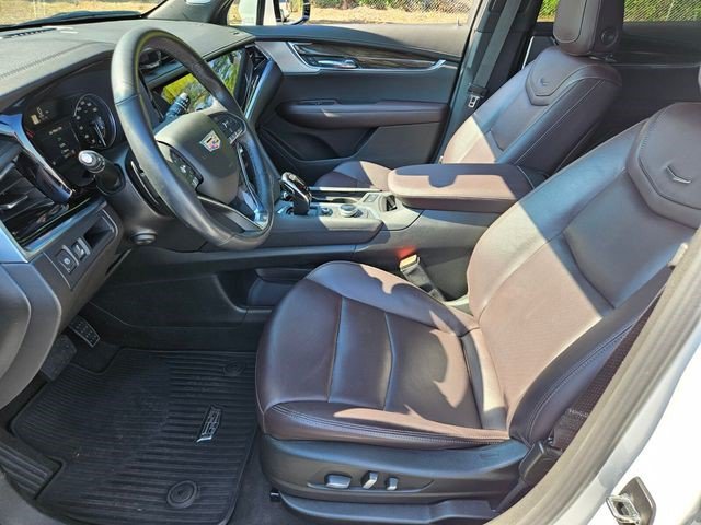 Certified 2023 Cadillac XT6 Premium Luxury AWD/4WD image 8
