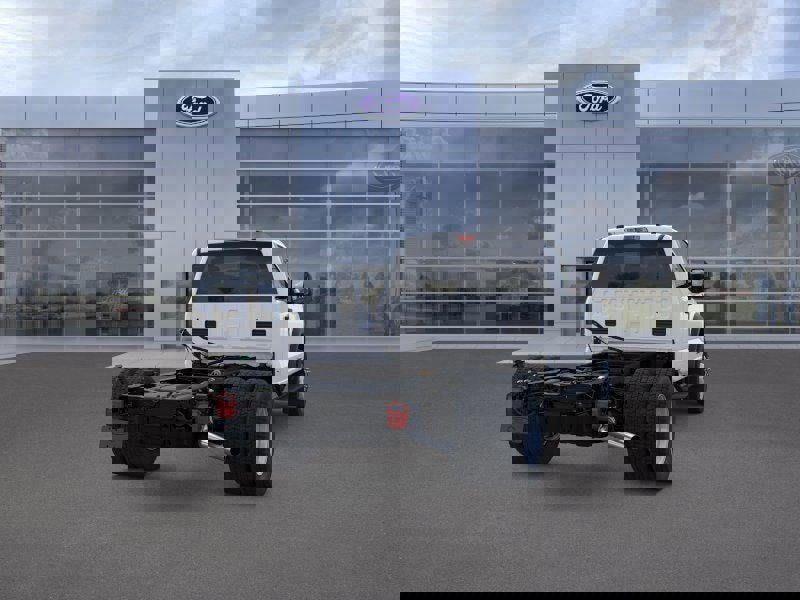 New 2025 Ford F450 XL w/ XL Chrome Package image 30