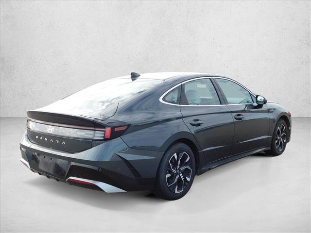 Used 2025 Hyundai Sonata SEL FWD image 5