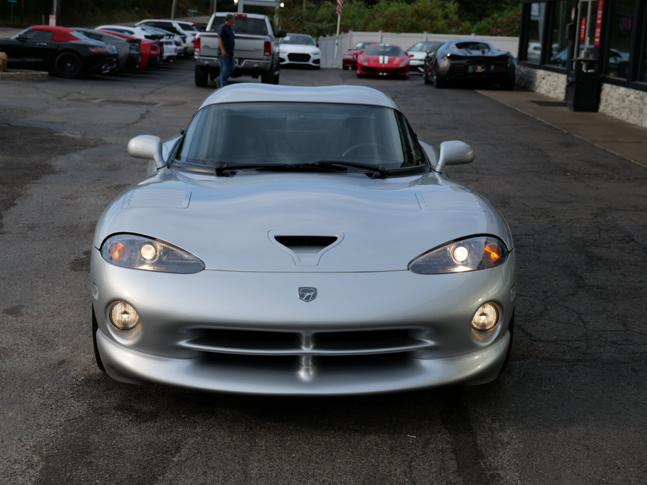 Used 1999 Dodge Viper GTS image 11