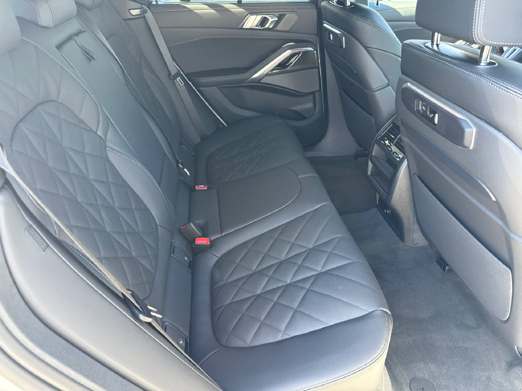 New 2027 BMW X6 M60i w/ Executive Package AWD/4WD image 16