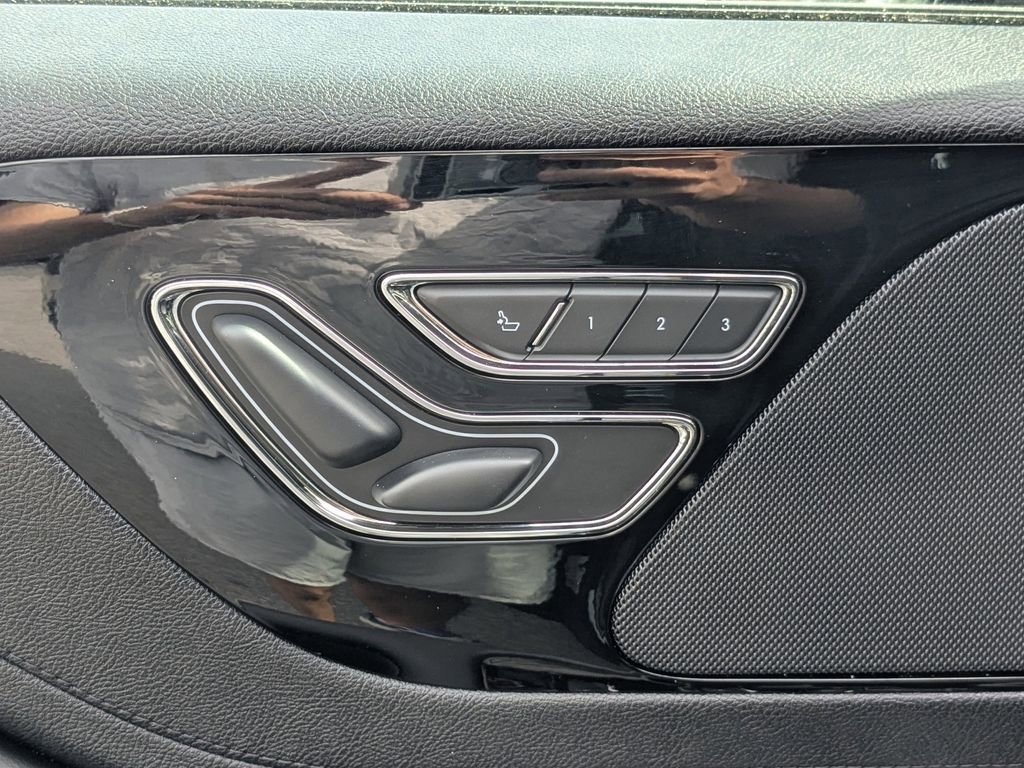 Used 2023 Lincoln Aviator Reserve image 21