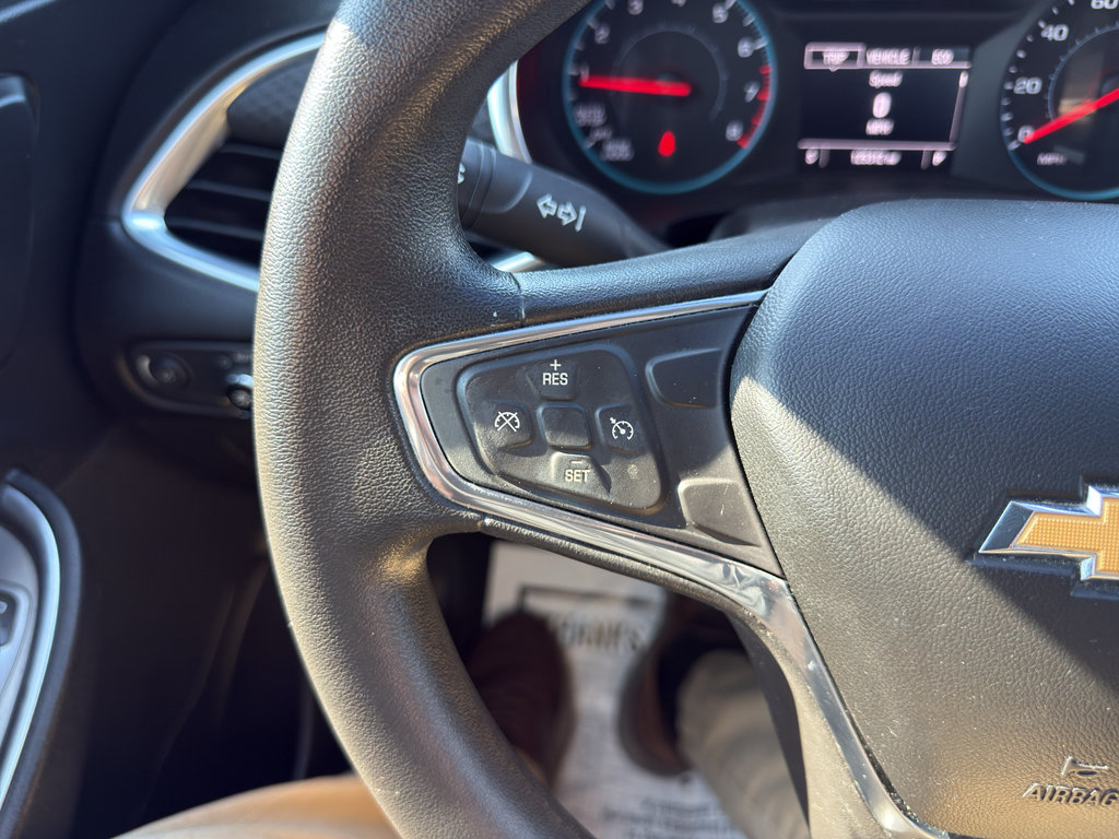 Used 2016 Chevrolet Malibu LT FWD image 20