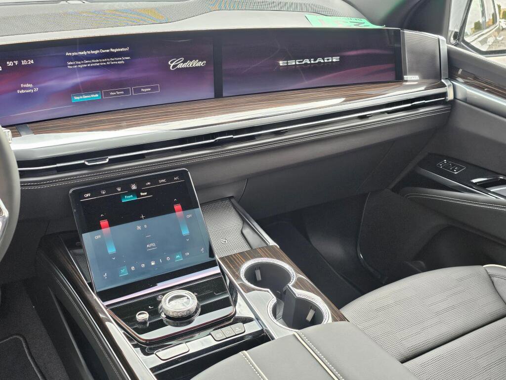 New 2026 Cadillac Escalade Luxury AWD/4WD image 26