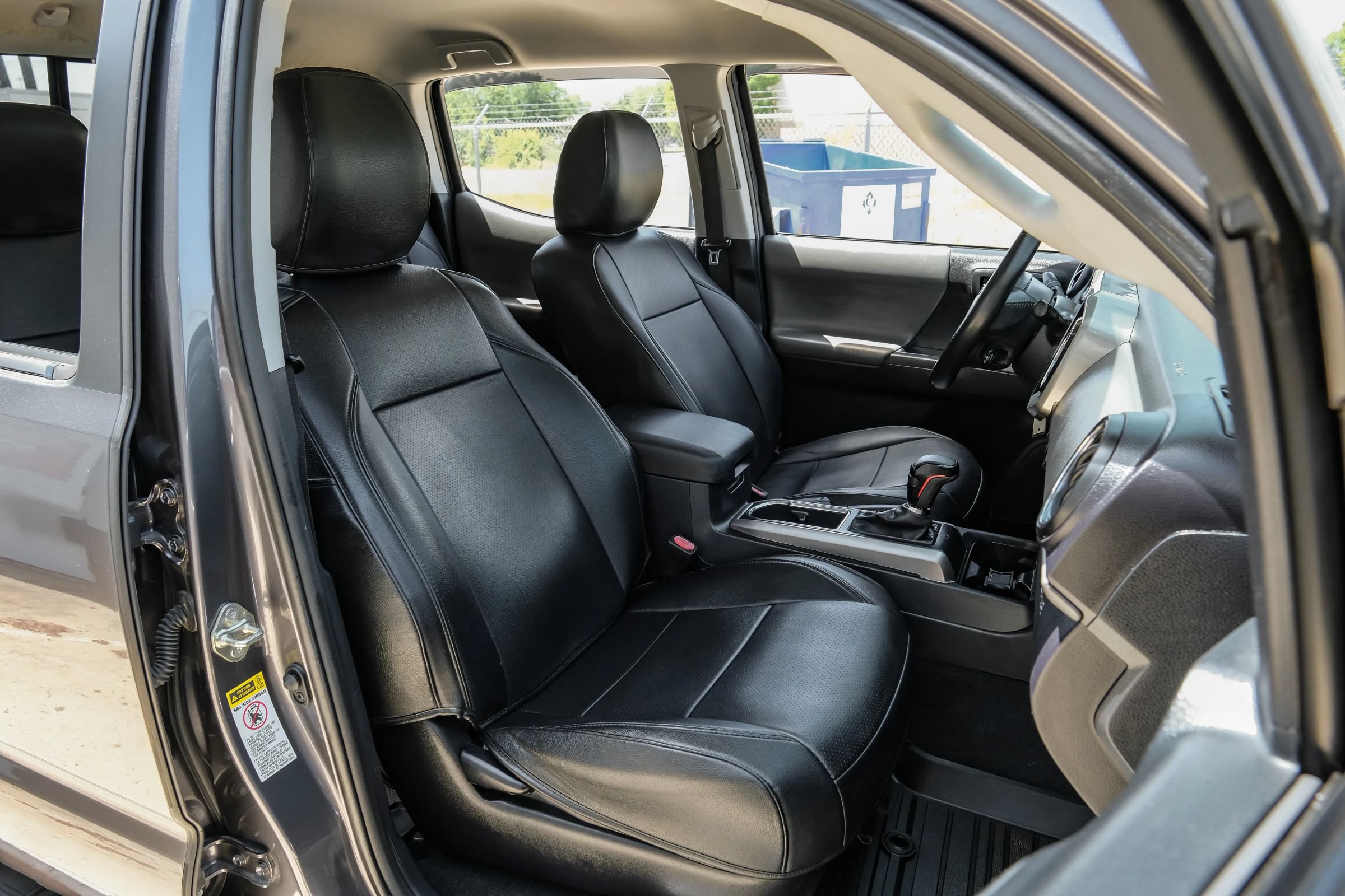 Used 2017 Toyota Tacoma SR5 RWD image 31