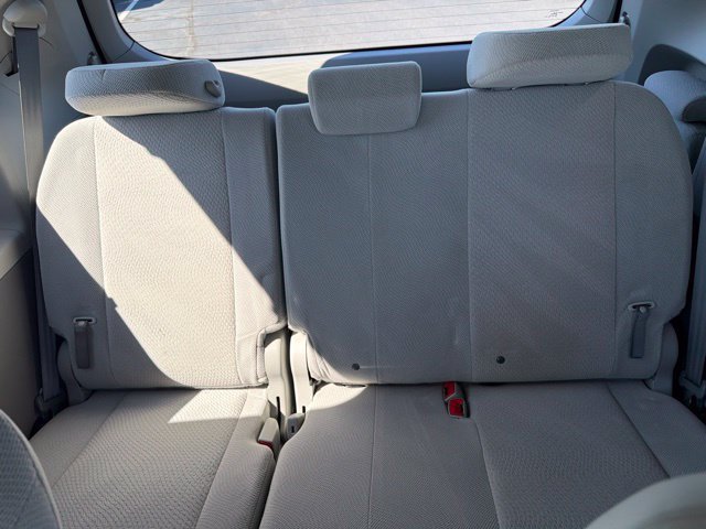 Used 2014 Toyota Sienna LE FWD image 32