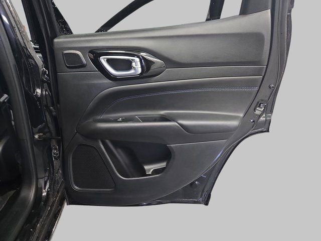 New 2025 Jeep Compass Limited w/ High Altitude Package image 13