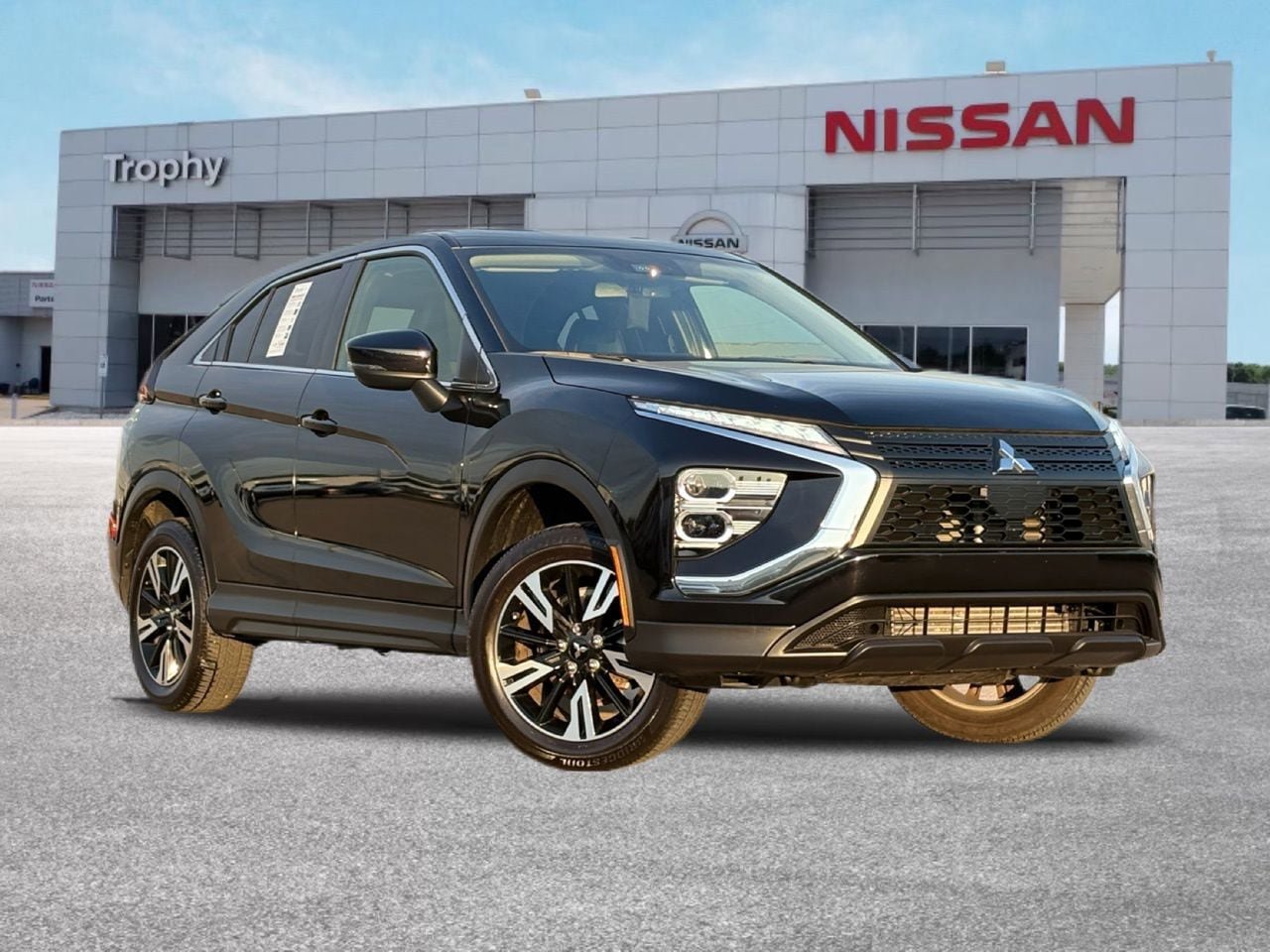 Used 2025 Mitsubishi Eclipse Cross SE image 1