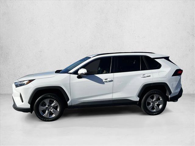 Used 2022 Toyota RAV4 XLE image 8