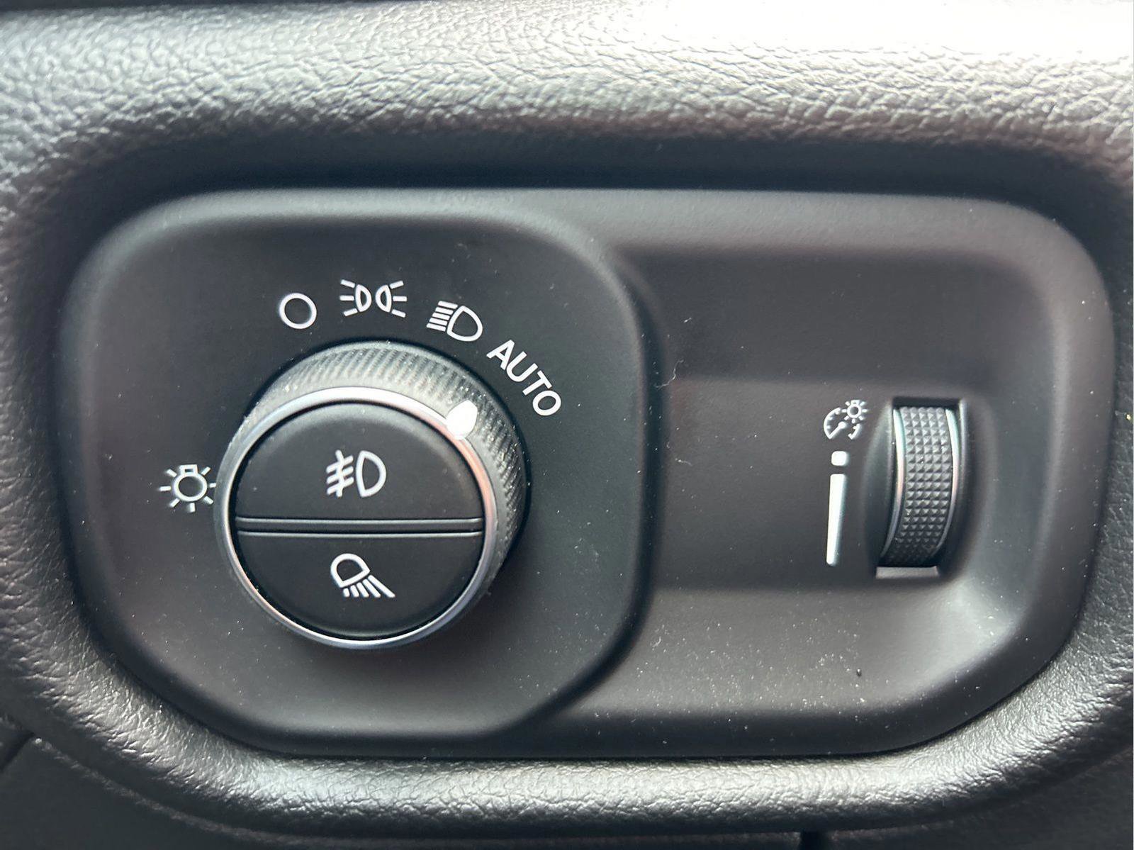 Used 2026 RAM 1500 Big Horn AWD/4WD image 25