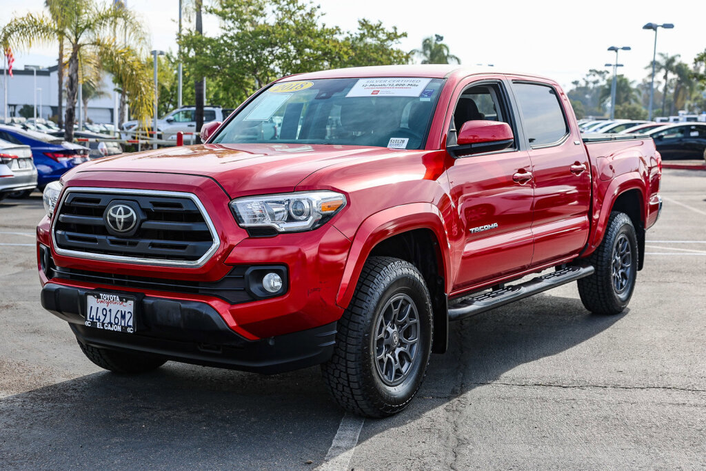 Certified 2018 Toyota Tacoma SR5 image 18