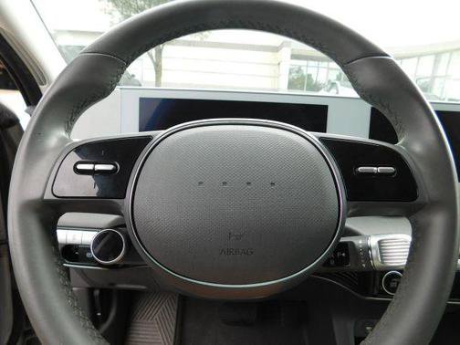 Used 2024 Hyundai Ioniq 5 SE RWD image 19
