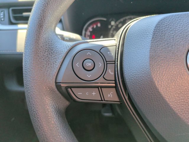 Used 2025 Toyota RAV4 LE FWD image 18