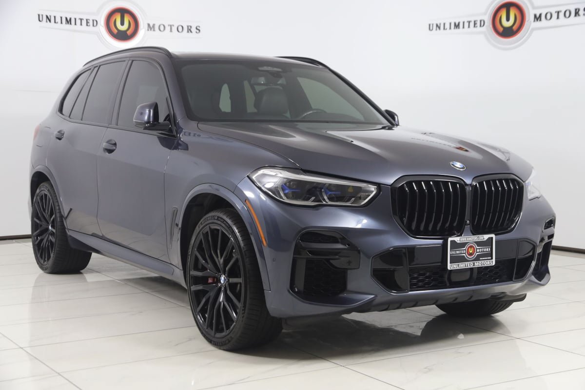 Used 2022 BMW X5 M50i w/ Executive Package AWD/4WD image 23