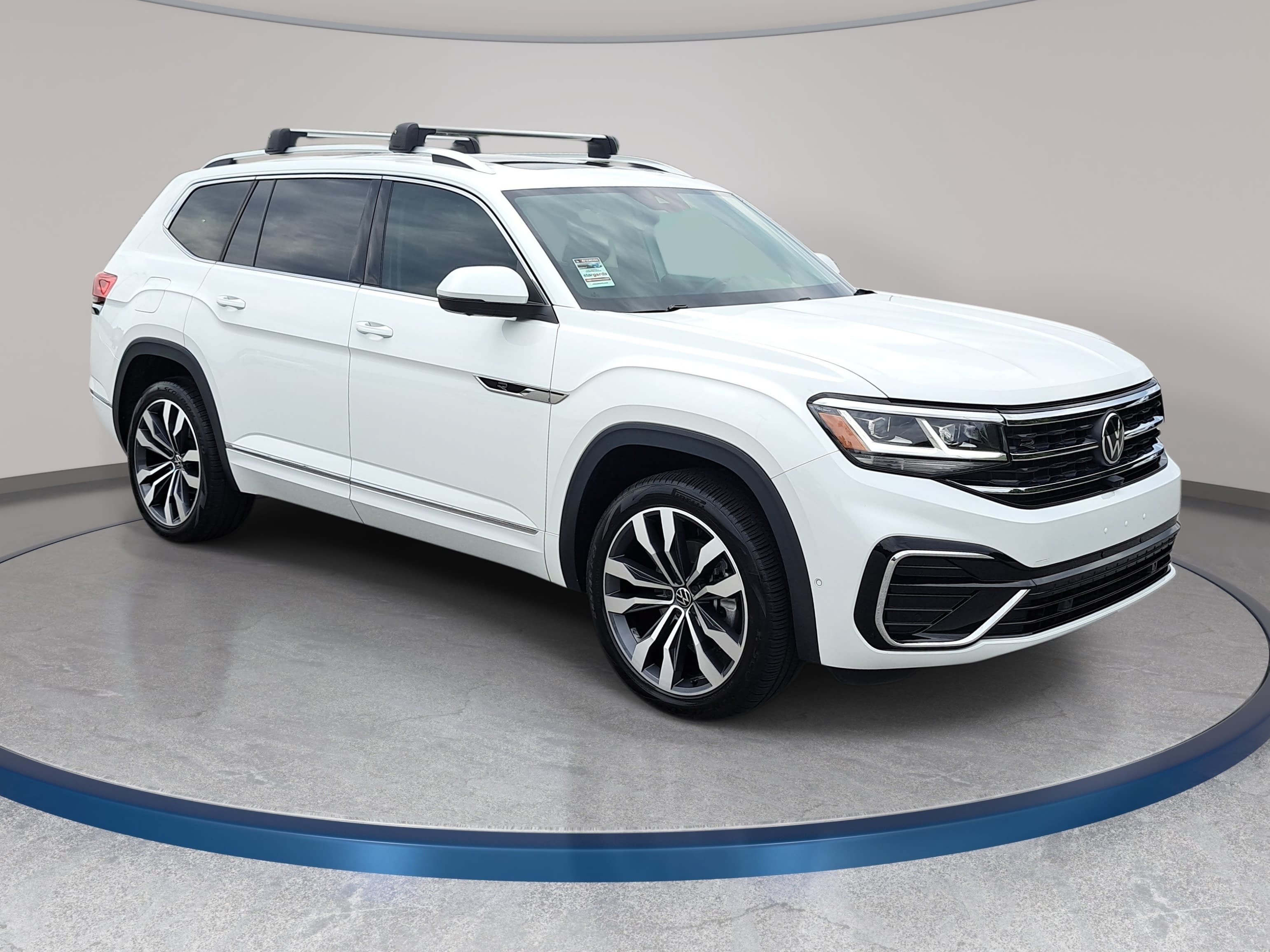 Used 2023 Volkswagen Atlas SEL Premium AWD/4WD image 3