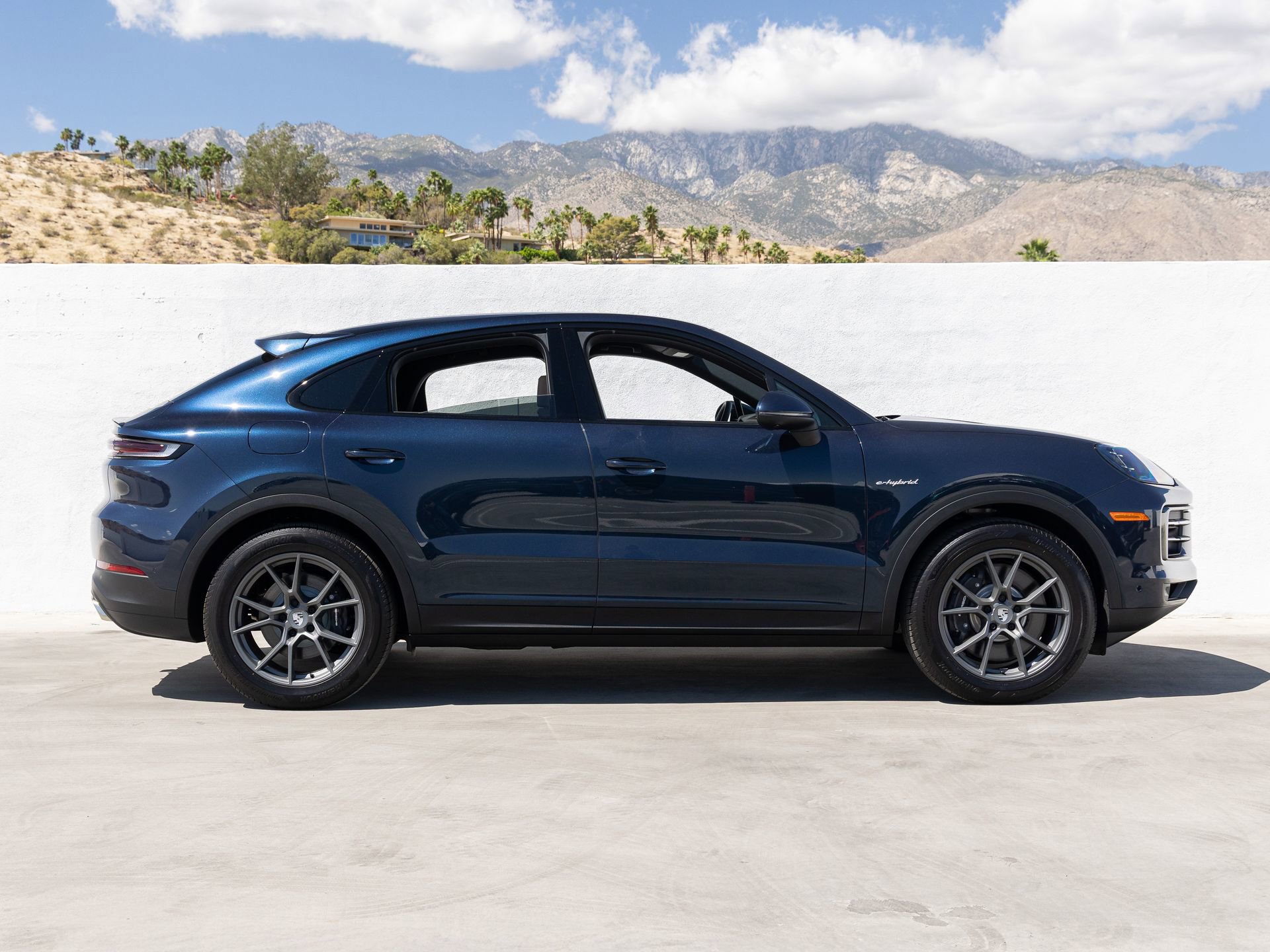 New 2026 Porsche Cayenne E-Hybrid Coupe image 8