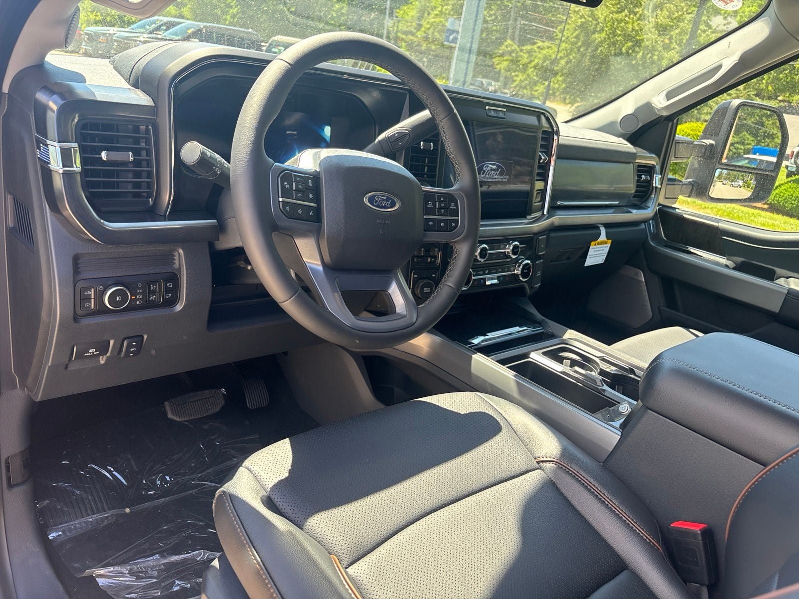New 2026 Ford F250 Lariat w/ Black Appearance Package AWD/4WD image 14
