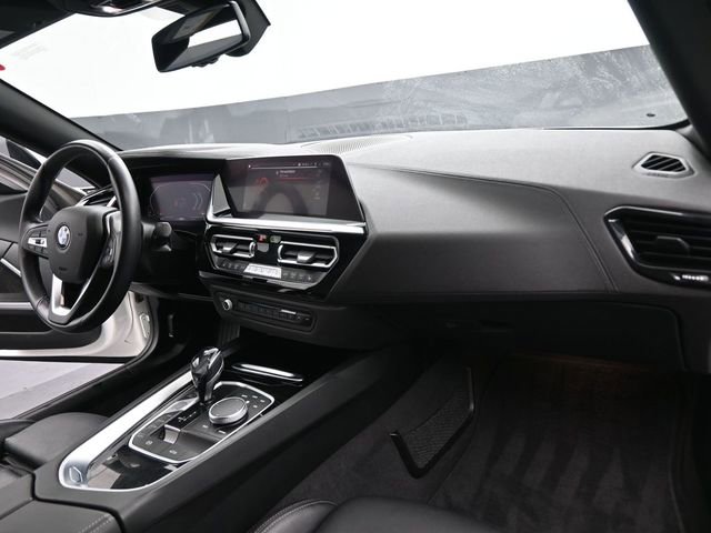 Used 2021 BMW Z4 sDrive30i w/ Convenience Package image 25