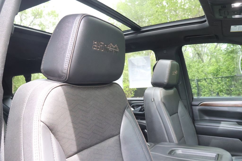 Used 2024 Chevrolet Suburban High Country w/ Max Trailering Package AWD/4WD image 43