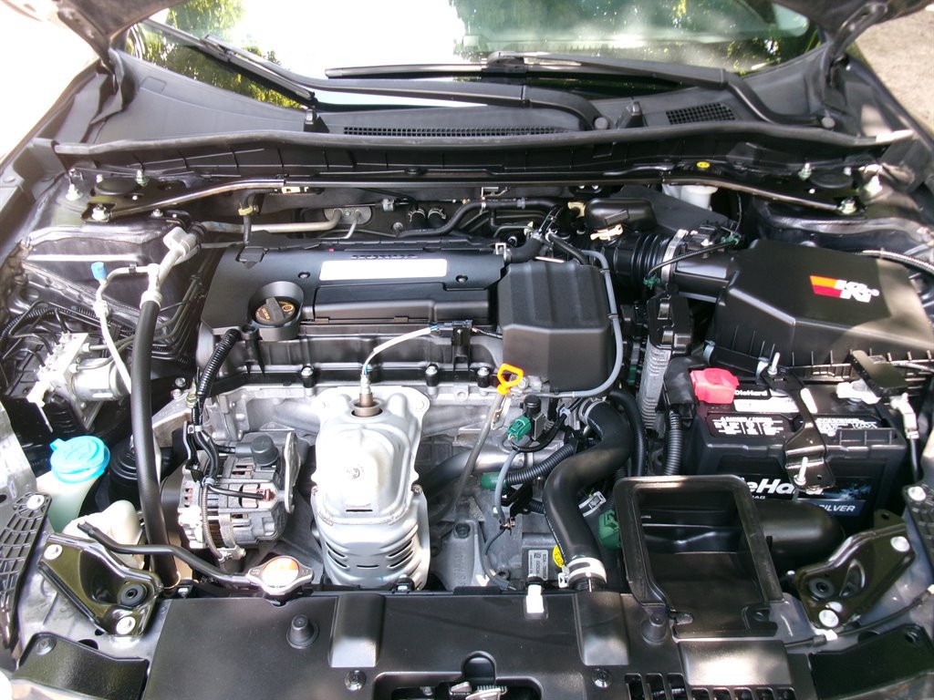 Used 2014 Honda Accord EX-L image 36