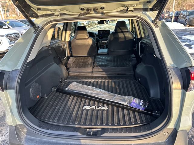 Used 2023 Toyota RAV4 XLE Premium image 23