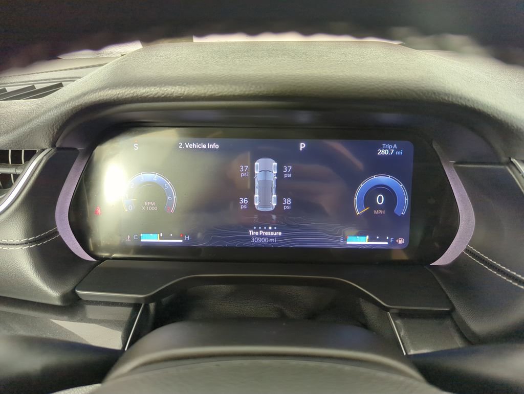 Used 2023 Jeep Grand Cherokee Altitude image 38