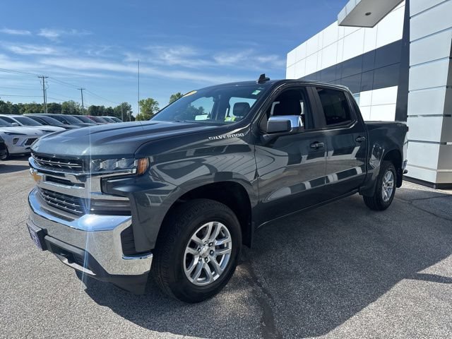 Used 2020 Chevrolet Silverado 1500 LT w/ All-Star Edition AWD/4WD image 3