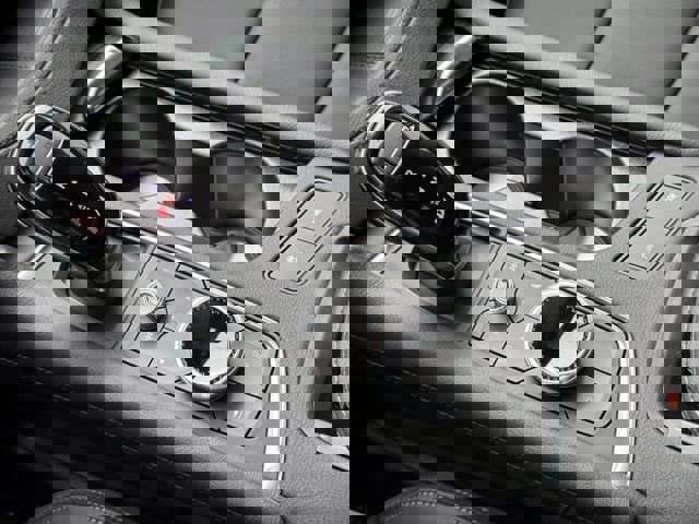 New 2025 Cadillac XT6 Sport w/ Technology Package AWD/4WD image 35