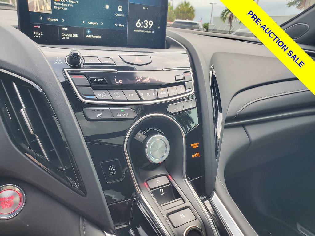 Used 2025 Acura RDX SH-AWD image 30