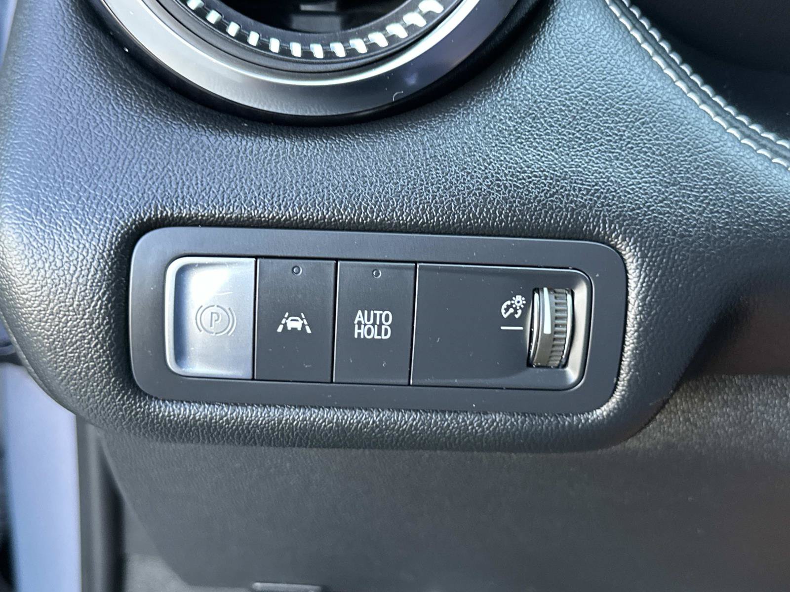 Used 2024 Chevrolet Blazer EV LT AWD/4WD image 22