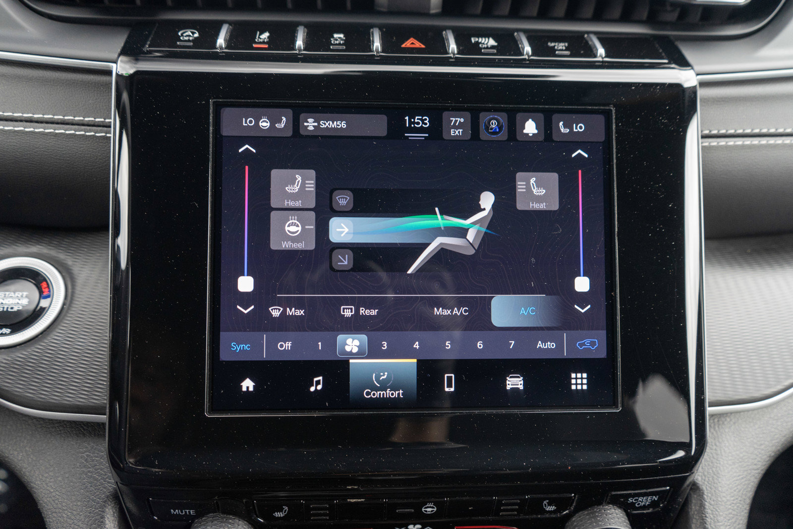 Used 2024 Jeep Grand Cherokee Altitude AWD/4WD image 18