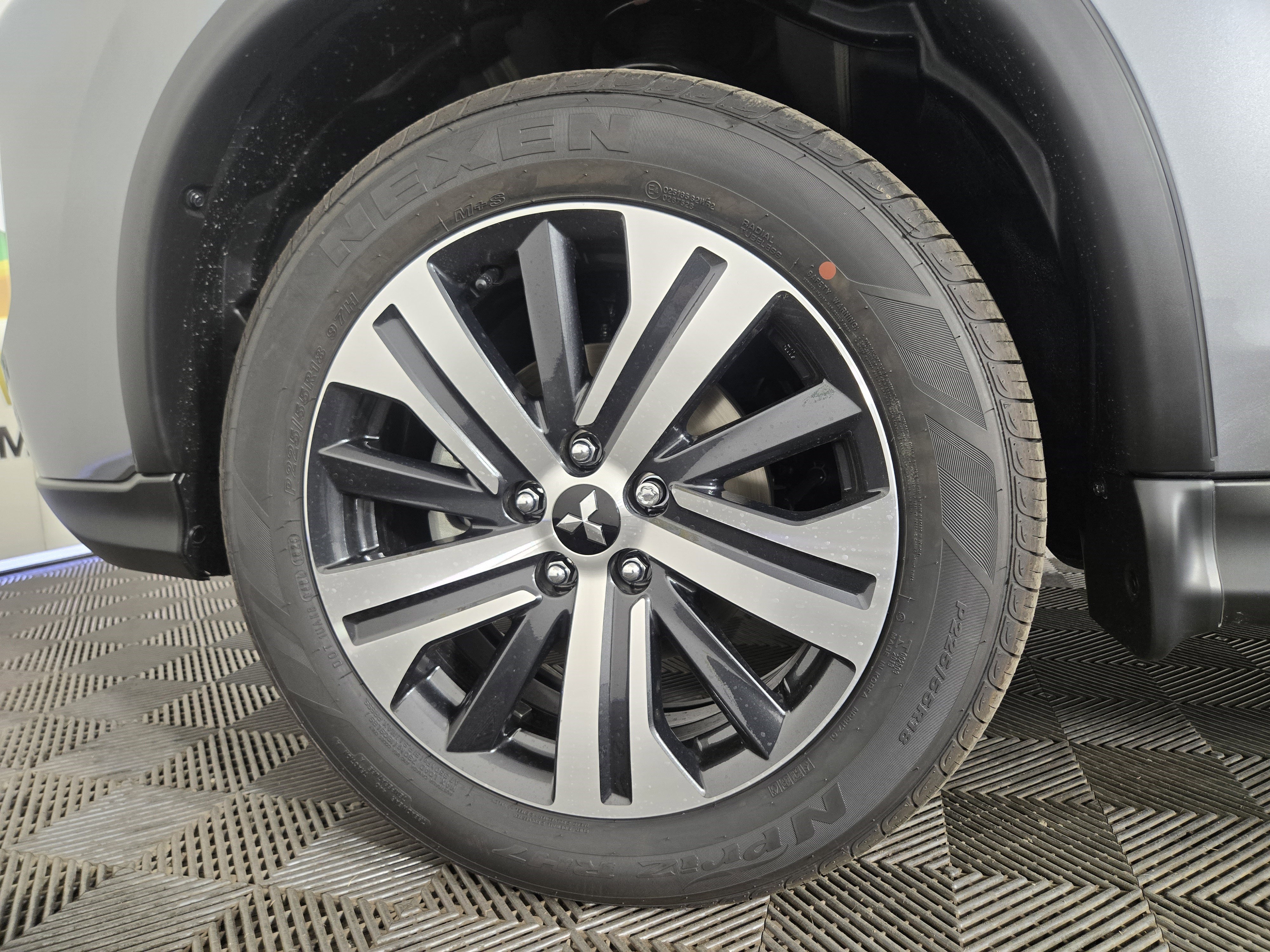 New 2025 Mitsubishi Outlander Sport ES image 30